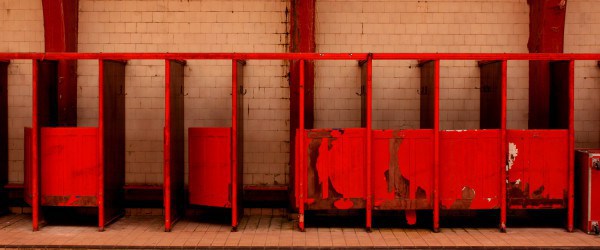 govanhill-baths-glasgow-red-stalls-600x250